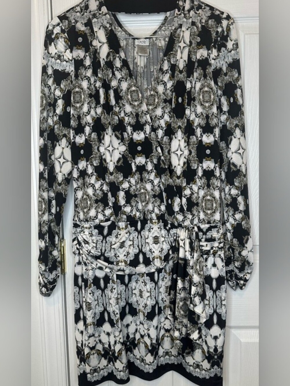 Cache Vintage Black, White & Gray Printed Long Sleeve Skirt Style Dress